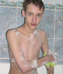 Gay Twinks Porn - 347 - Evdokim takes a shower 60551a82a7375.jpg