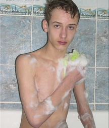 Gay Twinks Porn - 347 - Evdokim takes a shower 60551a895c41a.jpg