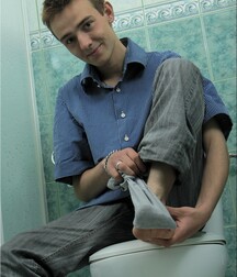 Gay Twinks Porn - 345 - Gabor shower wank (Part A) 6056058bc038a.jpg