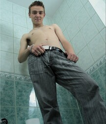 Gay Twinks Porn - 345 - Gabor shower wank (Part A) 605605ada118e.jpg
