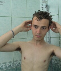 Gay Twinks Porn - 345 - Gabor shower wank (Part A) 6056063adb850.jpg
