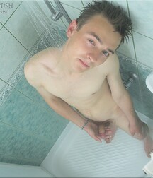 Gay Twinks Porn - 345 - Gabor shower wank (Part B) 605681ac75752.jpg