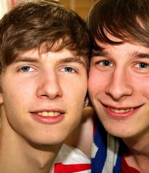 Gay Twinks Porn - 387 - mixed kissing 6069355d56148.jpg
