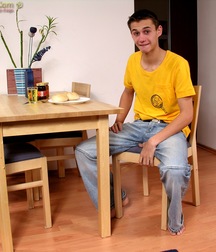 Gay Twinks Porn - 421 - breakfast with Rodzynek 615a2119b0102.jpg