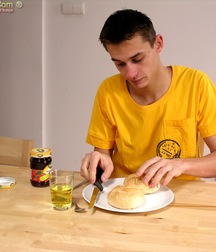 Gay Twinks Porn - 421 - breakfast with Rodzynek 615a211d95649.jpg