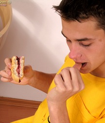 Gay Twinks Porn - 421 - breakfast with Rodzynek 615a212fea2fd.jpg