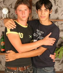 Gay Twinks Porn - 428  - mixed twink models 616218628be94.jpg