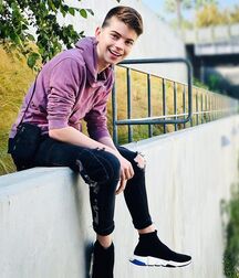 From MIKE2021 Smiling Boys No nude No porn 5f7f1e01948a2.jpg