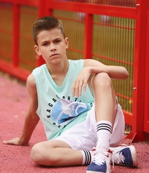 From MIKE2021 Cute Twinks No nude No porn 5f81cd099f856.jpg