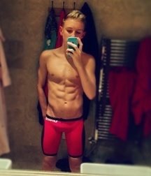 From MIKE2021 SELFIES No Nude No Porn 5f9dedfc7f51d.jpg