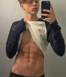From MIKE2021 SELFIES No Nude No Porn 5f9dee84af084.jpeg
