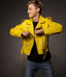 From MIKE2021 IN YELLOW No Porn No Nude Gay Tube 5fba447d8ee11.jpg