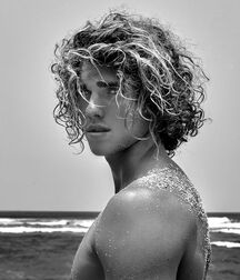 • Honey 4 • monochromia 611a67699d286.jpg