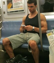 • Manspread • 61309f1f6ccea.jpg
