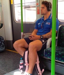 • Manspread • 61309f3425989.jpg