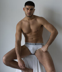 GBT are these guys sexy or just sexy 602f1194cd4ed.jpg