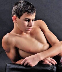 ATTRACTIVE TWINKS NICE FACES FROM PROFILES BY GAY TUBE COLLECTION 5f9b07bd191c3.jpg