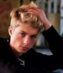 ATTRACTIVE TWINKS NICE FACES FROM PROFILES BY GAY TUBE COLLECTION 5f9b07d63efc4.jpg