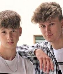 EXPLORE ATTRACTIVE NICE FACES FROM PROFILES BY GAY TUBE COLLECTION 5f9ef2436cfc2.jpg