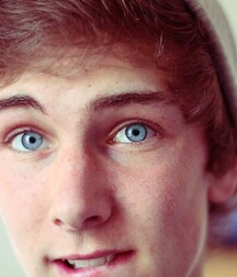 EXPLORE ATTRACTIVE NICE BOYS FACES FROM PROFILES BY GAY TUBE