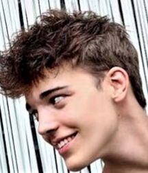 EXPLORE ATTRACTIVE NICE BOYS FACES FROM PROFILES BY GAY TUBE 5f9f2af0e9d58.jpg