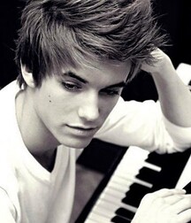 BLACK AND WHITE PICTURES OF NICE FACES GAY TUBE COLLECTION
