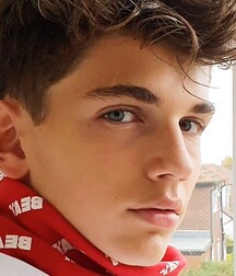 NICE & CUTE BOYS FACES GAY TUBE COLLECTION 5fba671a85567.jpg