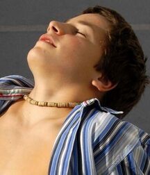 NICE & CUTE BOYS FACES GAY TUBE COLLECTION BEST MOVE 5fbb3856dadad.jpg