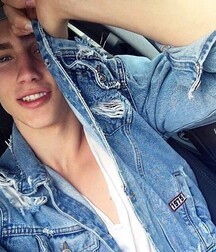NICE & CUTE BOYS FACES GAY TUBE COLLECTION TWINK GOOD 5fc3fba27281c.jpg