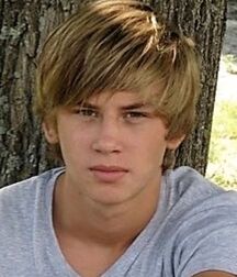 NICE & CUTE BOYS FACES GAY TUBE COLLECTION TWINK GOOD 5fc3fc5d99e3c.jpg
