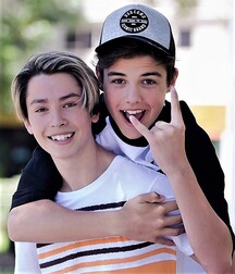 NICE & CUTE BOYS FACES GAY TUBE COLLECTION BASHFUL 5fc4116b7129c.jpg