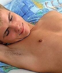 NICE & CUTE BOYS FACES GAY TUBE COLLECTION HANDSOME 5fc466fc6a758.jpg
