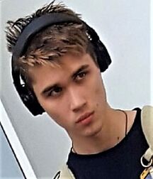 NICE & CUTE BOYS FACES GAY TUBE COLLECTION HANDSOME 5fc4670722d36.jpg