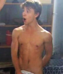 NICE & CUTE BOYS FACES GAY TUBE COLLECTION ENJOY 5fc46820758fb.jpg