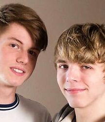NICE & CUTE BOYS FACES GAY TUBE COLLECTION ENJOY 5fc4682841078.jpg