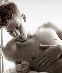 NICE & CUTE BOYS FACES GAY TUBE COLLECTION ENJOY 5fc468ca53e68.jpg