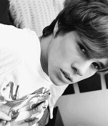 NICE & CUTE BOYS FACES GAY TUBE COLLECTION ENJOY 5fc468d72e1fe.jpg