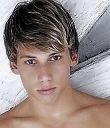 NICE & CUTE BOYS FACES GAY TUBE COLLECTION ENJOY 5fc468e1b6434.jpg
