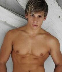NICE & CUTE BOYS FACES GAY TUBE COLLECTION BOMB 5fc56c68ebad4.jpg