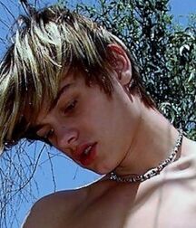 NICE & CUTE BOYS FACES GAY TUBE COLLECTION BOMB 5fc56cda650cb.jpg