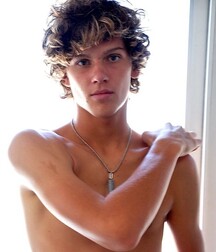 NICE & CUTE BOYS FACES GAY TUBE COLLECTION LOVING 5fc6b9baaf950.jpg