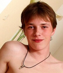 NICE & CUTE BOYS FACES GAY TUBE COLLECTION LOVING 5fc6ba35488b5.jpg