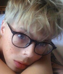 NICE & CUTE BOYS FACES GAY TUBE COLLECTION LOVING 5fc6ba6e20e41.jpg