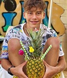 NICE & CUTE BOYS FACES GAY TUBE COLLECTION RECORD 5fc808c0b5a1e.jpg