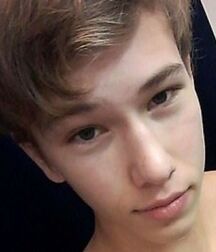 NICE & CUTE BOYS FACES GAY TUBE COLLECTION RECORD 5fc8094f26090.jpg
