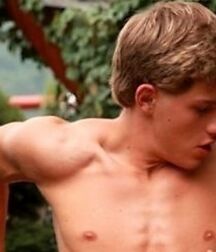 NICE & CUTE BOYS FACES GAY TUBE ENJOY COLLECTION 5fc916e45f611.jpg