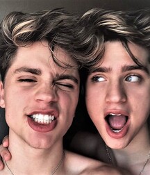 NICE & CUTE BOYS FACES GAY TUBE OUTSTANDING COLLECTION 5fc92cf8c283e.jpg