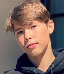NICE & CUTE BOYS FACES GAY TUBE OUTSTANDING COLLECTION 5fc92d1ae55c0.jpg