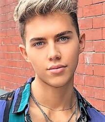 NICE & CUTE BOYS FACES GAY TUBE COLLECETION IMPULSE