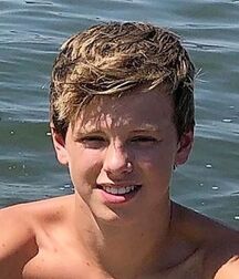 NICE & CUTE BOYS FACES GAY TUBE COLLECTION TEENS 5fcbbc052bdf2.jpg